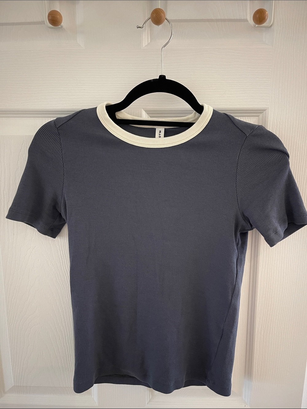 KOTN Women's Fitted Rib Tee - Picture 4 of 6